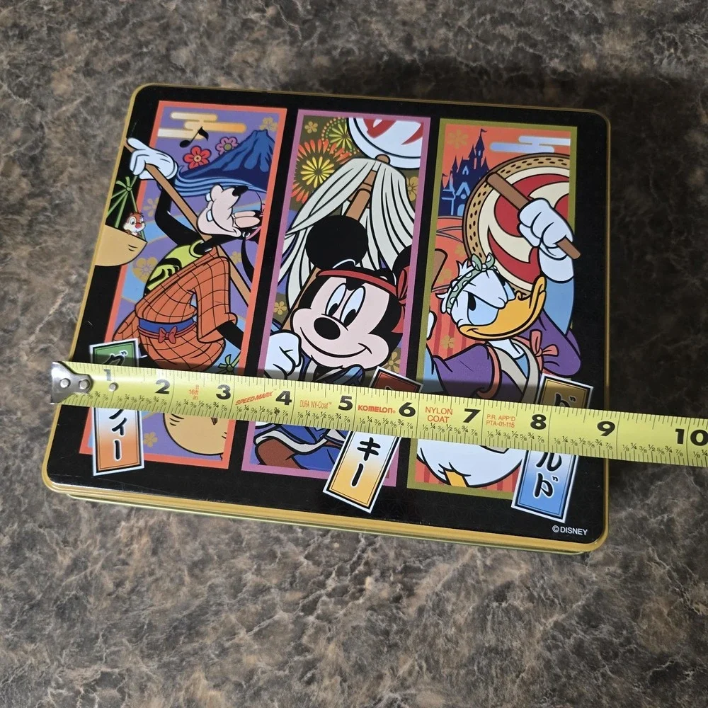 Disney Tokyo‎ Resort Tin Mickey Goofy Donald Japanese Writing 9